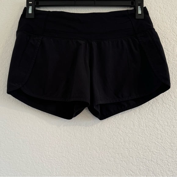 Lululemon Run Times Short - Picture 2 of 5